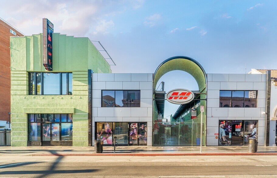 Primary Photo Of 6750 Hollywood Blvd, Los Angeles Storefront Retail Office For Lease