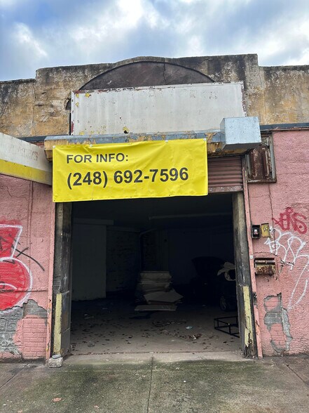 More Photos Of 1675 E New York Ave, Brooklyn Warehouse For Sale