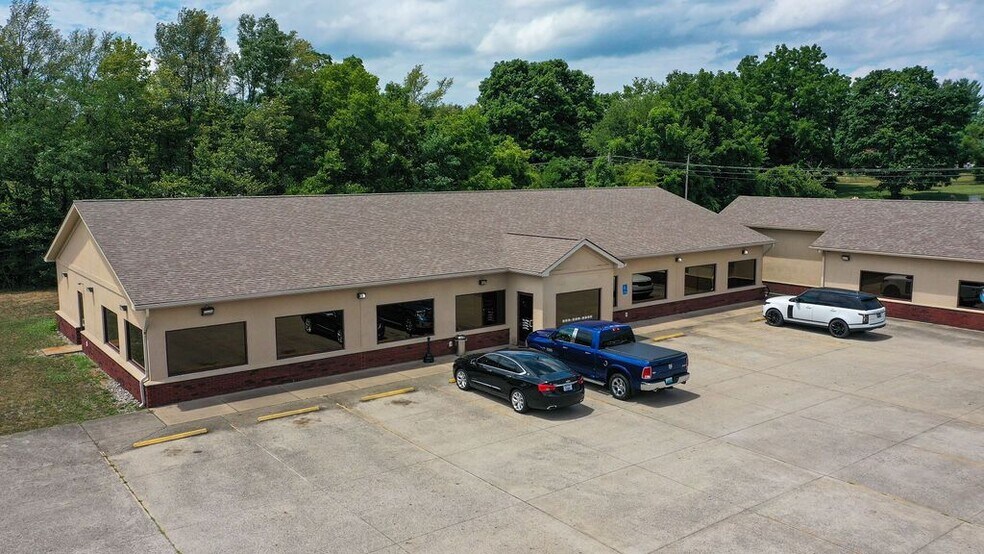 More Photos Of 800 Bel Vista Dr, Springfield General Retail For Sale