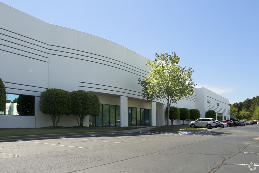 Primary Photo Of 1775 Breckinridge Pky, Duluth Warehouse For Lease