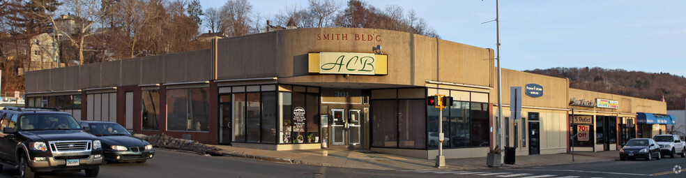 Primary Photo Of 301 Main St, Ansonia Storefront For Lease