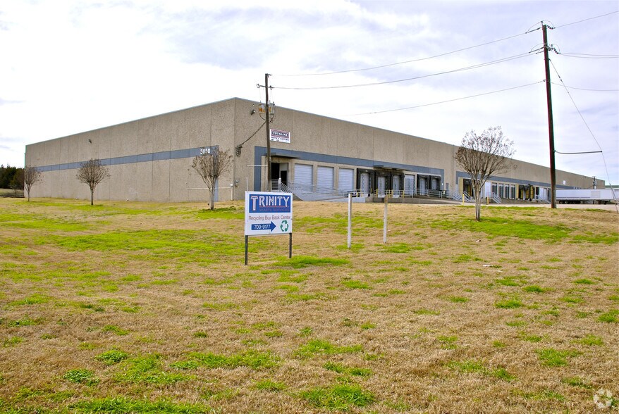 More Photos Of 5050 Investment Dr, Dallas Distribution For Lease