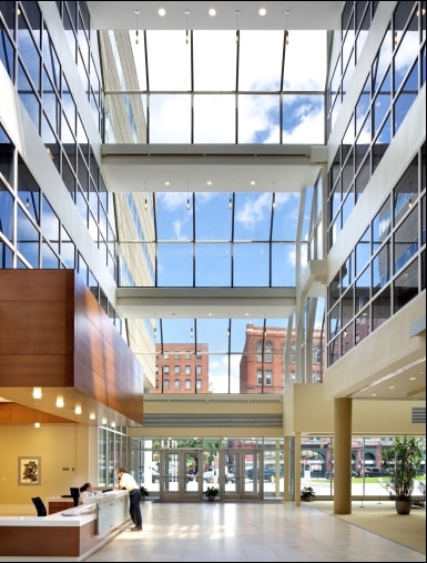 More Photos Of 1550 Main St, Springfield Medical For Lease