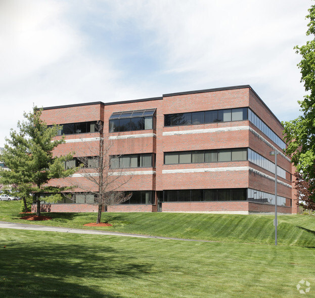 More Photos Of 365 Plantation St, Worcester Office For Lease