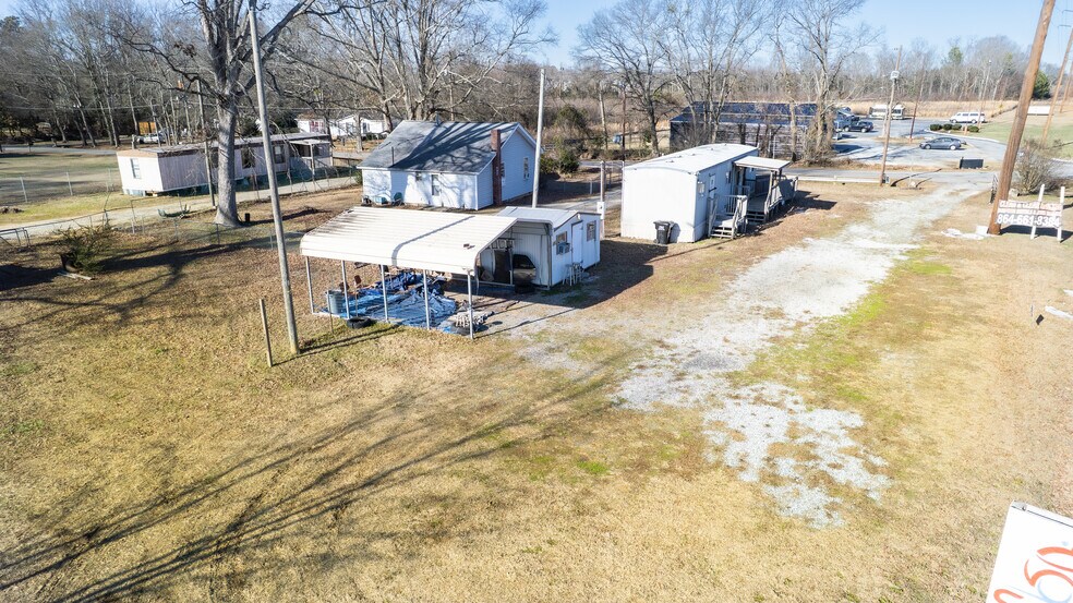 More Photos Of 207 Manley Dr, Anderson Office Residential For Sale