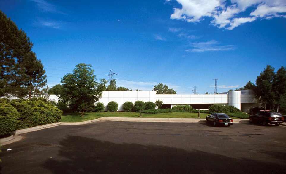 Primary Photo Of 680 Harlan St, Lakewood Flex For Lease