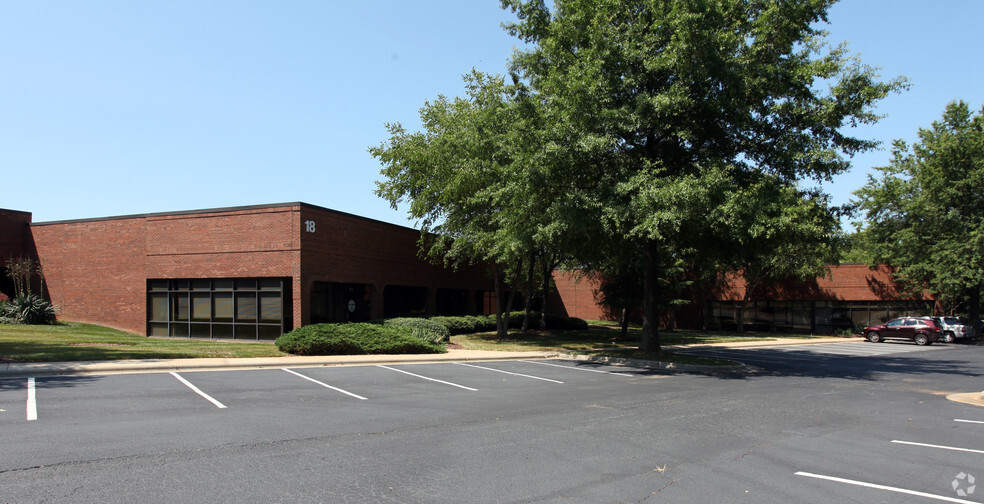 Primary Photo Of 18-22 Oak Branch Dr, Greensboro Flex For Lease