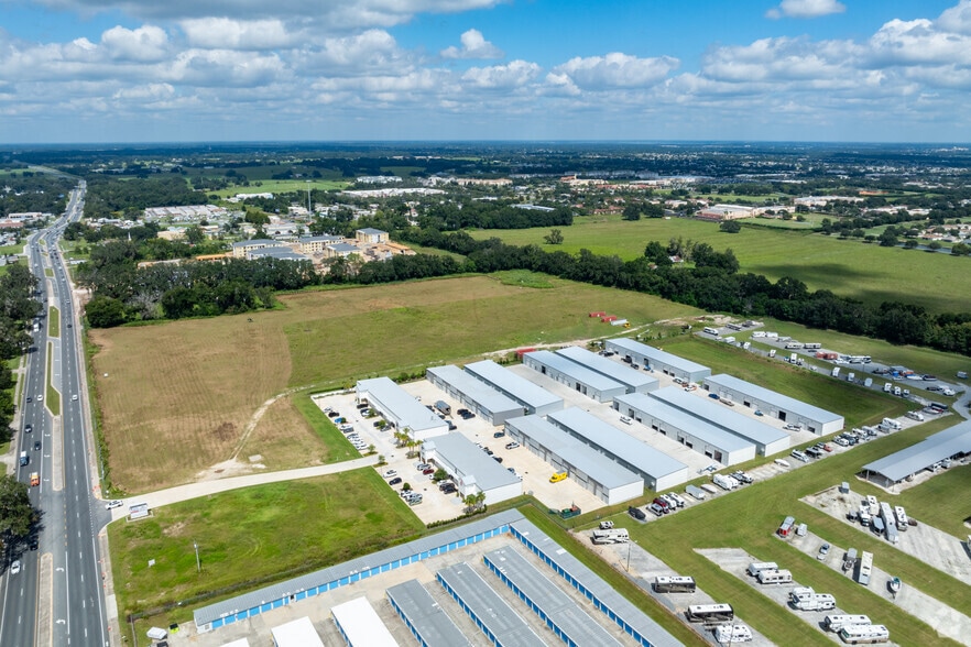 More Photos Of 4061 Thomas St, Oxford Unknown For Lease