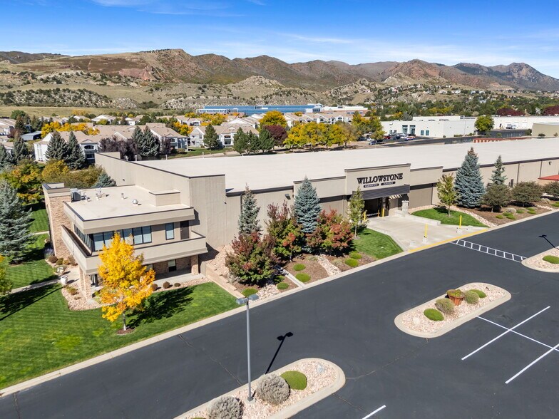 More Photos Of 2150 Garden of the Gods Rd, Colorado Springs Showroom For Sale