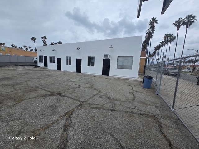 More Photos Of 3739 W Slauson Ave, Los Angeles General Retail For Lease