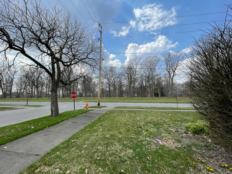 More Photos Of 1205 Elm St, Youngstown Religious Facility For Sale