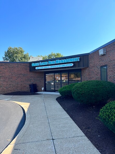 More Photos Of 9002 Mentor Ave, Mentor Medical For Sale
