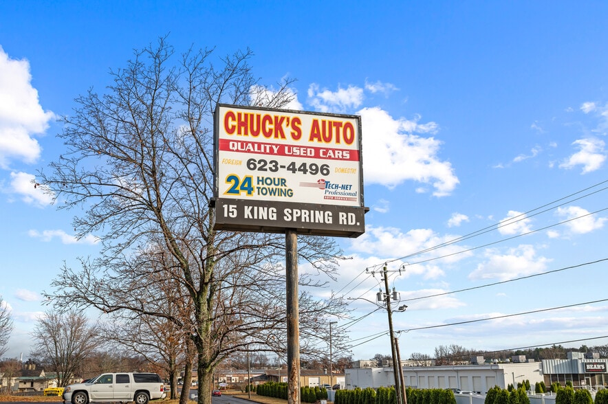 More Photos Of 15 King Spring Rd, Windsor Locks Auto Repair For Sale