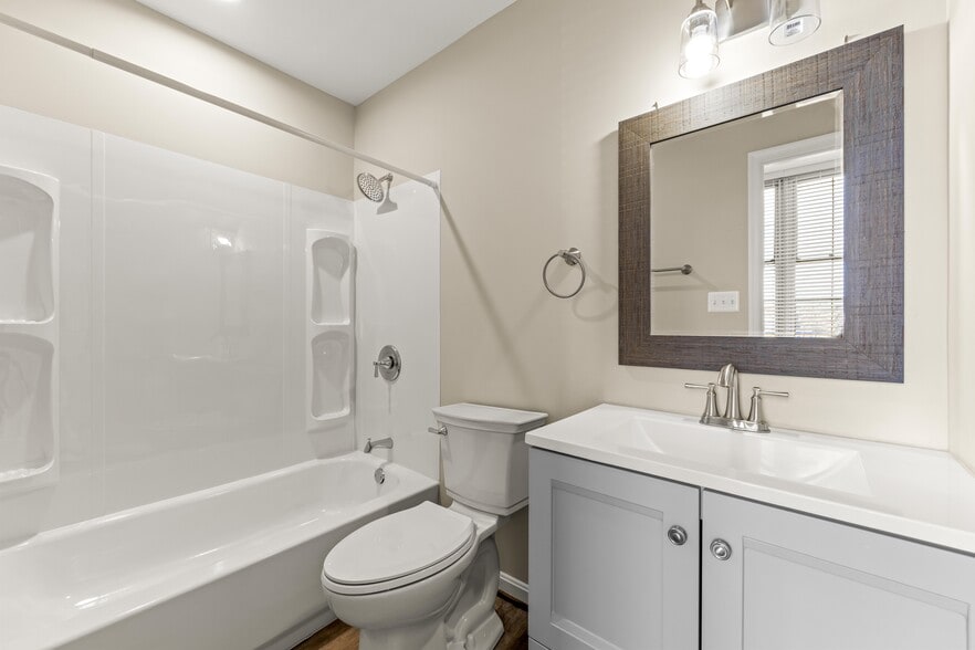 More Photos Of 1516 Lancaster St, Baltimore Apartments For Sale