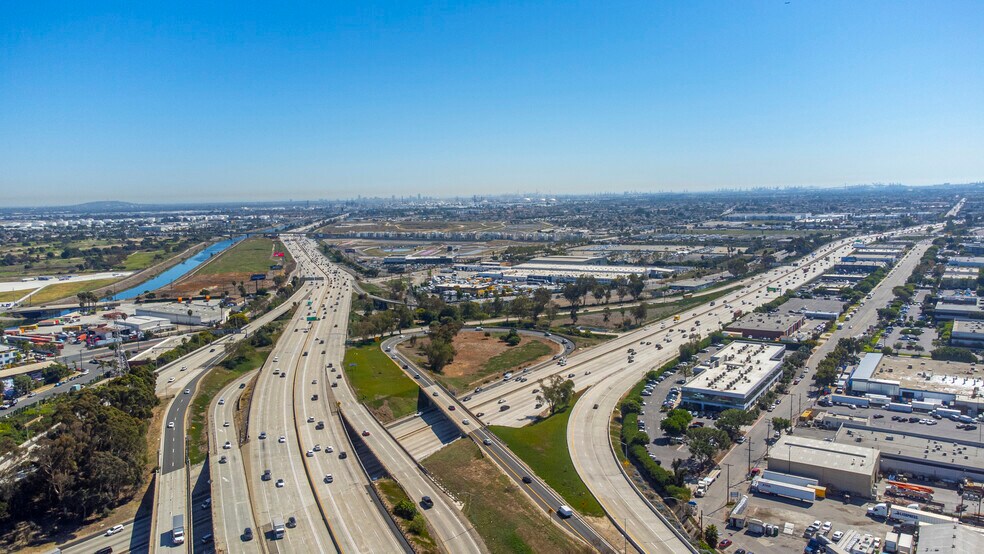 More Photos Of 19300 S Hamilton Ave, Gardena Land For Lease