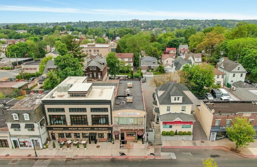 More Photos Of 433 White Plains Rd, Eastchester Storefront Retail Residential For Sale