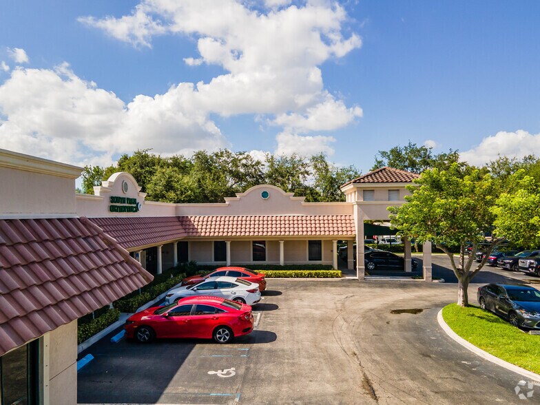 More Photos Of 4800 Linton Blvd, Delray Beach Medical For Lease