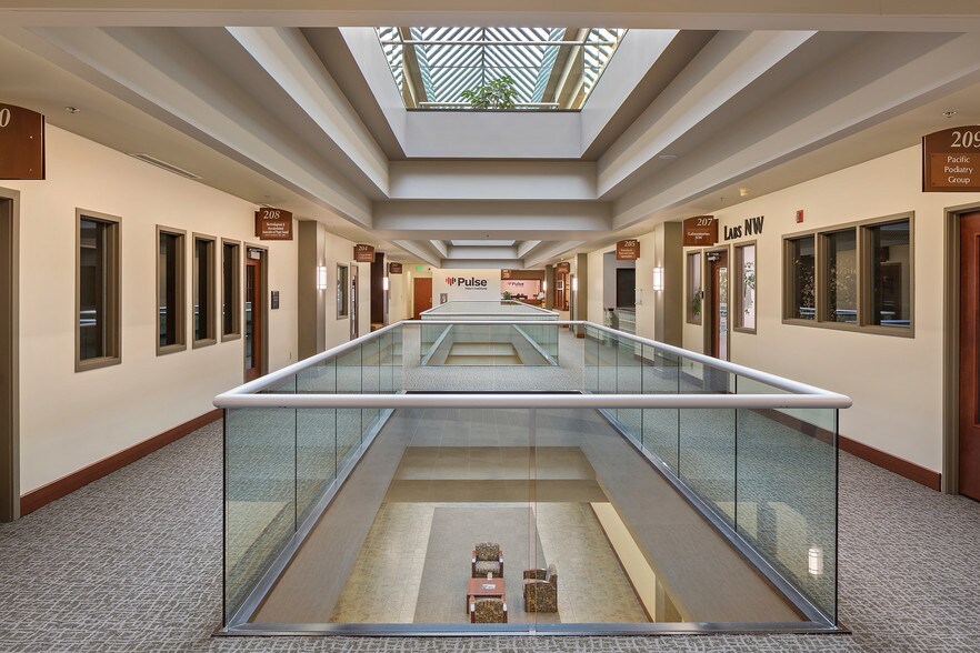 More Photos Of 4700 Point Fosdick Dr, Gig Harbor Medical For Lease