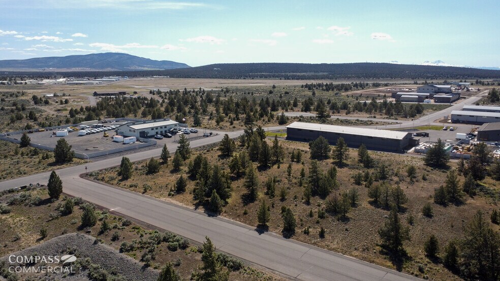 More Photos Of 1055 Commerce Court Ct, Prineville Land For Sale