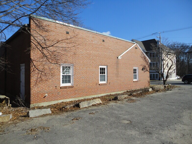 More Photos Of 10 Church St, Wilmington Office Residential For Sale