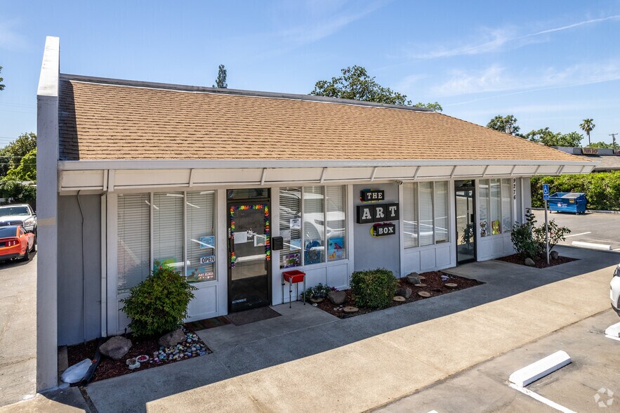 More Photos Of 9276 Greenback Ln, Orangevale Medical For Sale