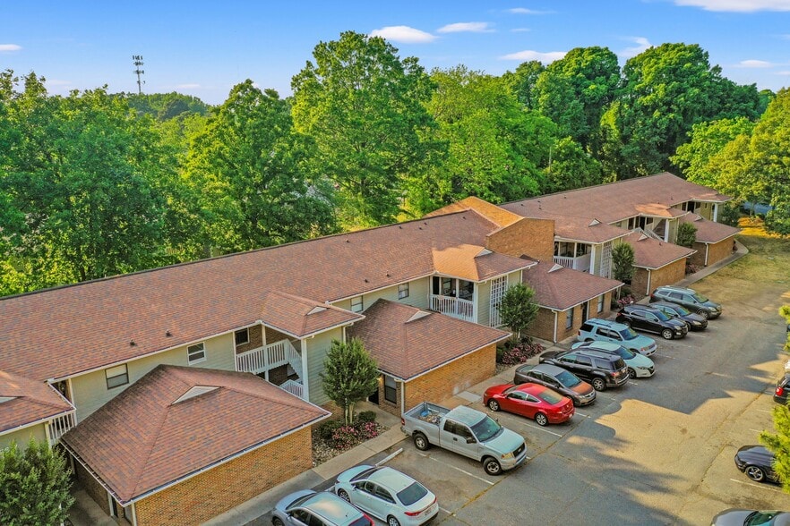More Photos Of 9517 Newell Hickory Grove Rd, Charlotte Apartments For Sale