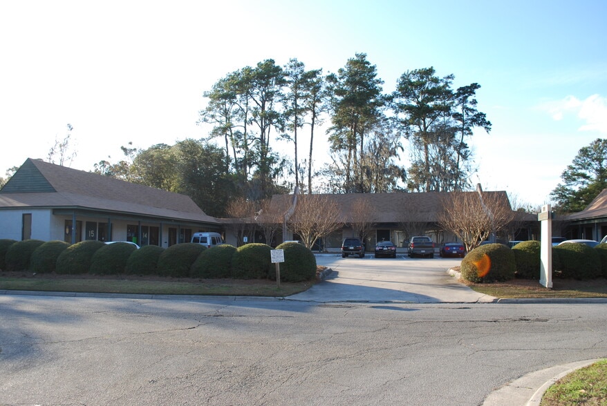 More Photos Of 221 Executive Cir, Savannah Office For Lease