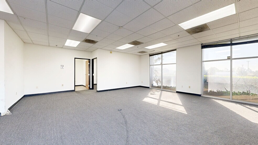 More Photos Of 3631 Grapevine St, Jurupa Valley Warehouse For Lease