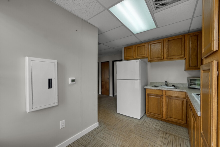 More Photos Of 2426 Crockett Martin Rd, Conroe Multifamily For Sale