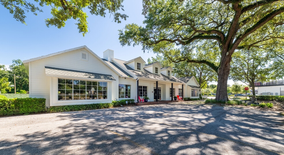 Primary Photo Of 2627 Curry Ford Rd, Orlando Freestanding For Lease