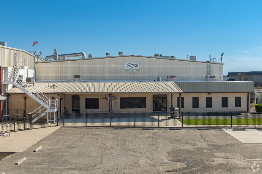 More Photos Of 4002 S K St, Tulare Food Processing For Sale
