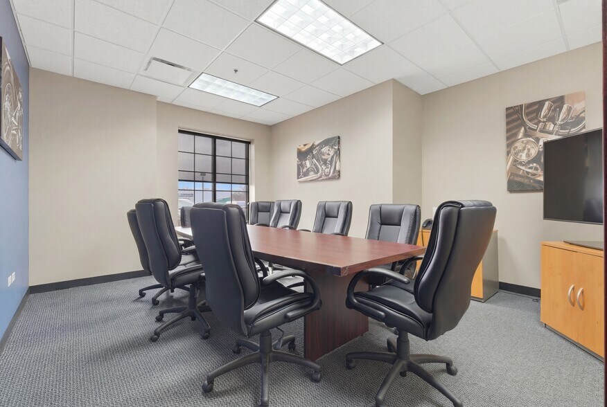 More Photos Of 6475 Washington St, Gurnee Medical For Sale