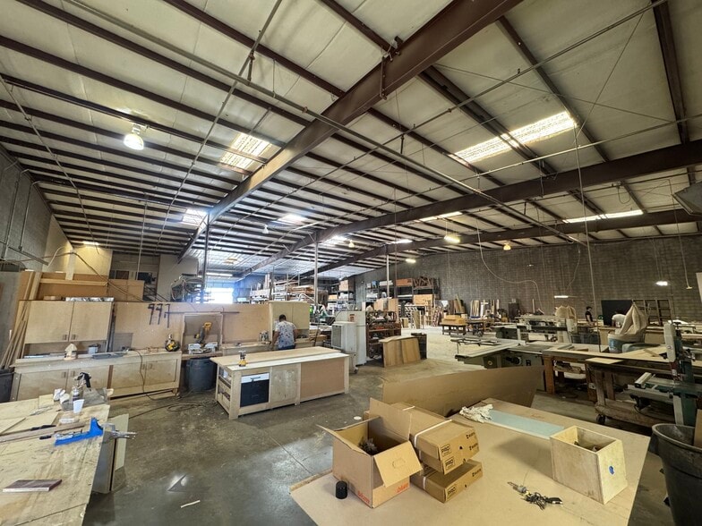 More Photos Of 1645-1711 E Jackson St, Phoenix Warehouse For Sale