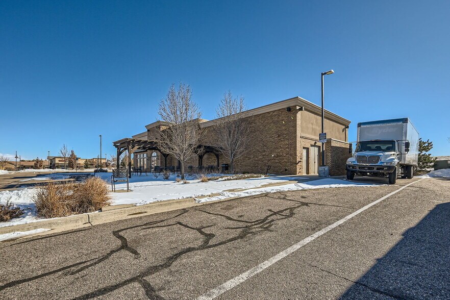 More Photos Of 9846 Zenith Meridian Dr, Englewood Restaurant For Sale