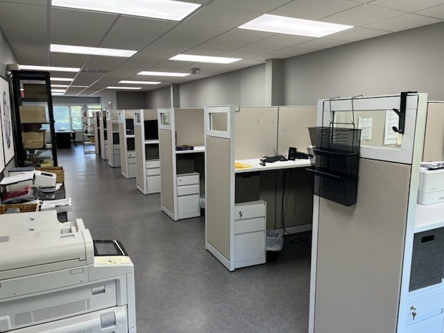 More Photos Of 2 Walden Ridge Dr, Asheville Medical For Lease