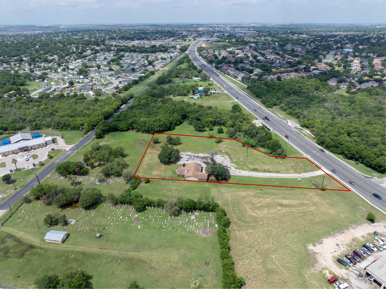 More Photos Of 9050 FM 78 Rd, Converse Medical For Sale