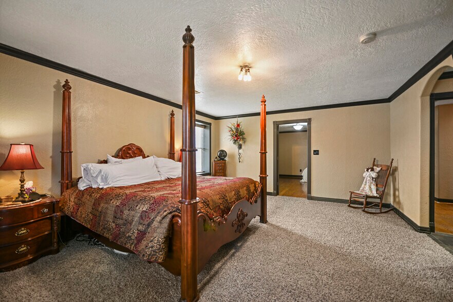 More Photos Of 20204 Schiel Rd, Cypress Warehouse For Sale