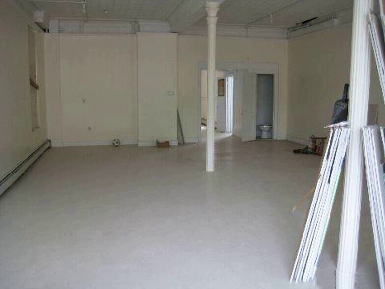 More Photos Of 9216 95th Ave, Ozone Park General Retail For Sale