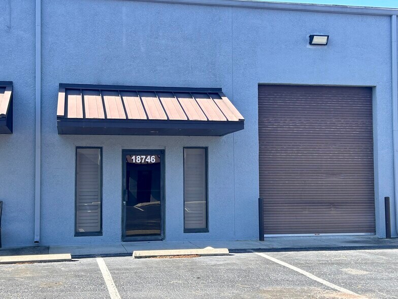 More Photos Of 18748 Titus Rd, Hudson Industrial For Lease