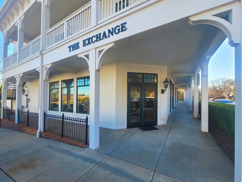More Photos Of 951 Market St, Fort Mill Storefront Retail Office For Lease