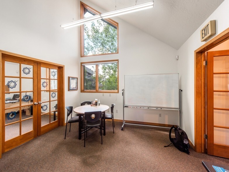 More Photos Of 1762 Prospector Ave, Park City Office For Sale