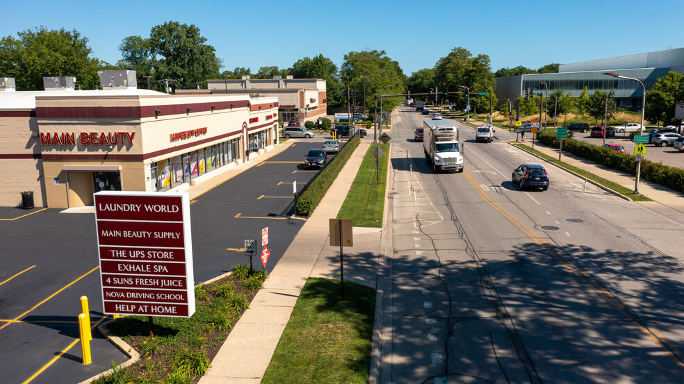 Primary Photo Of 836-848 Dodge Ave, Evanston Unknown For Lease