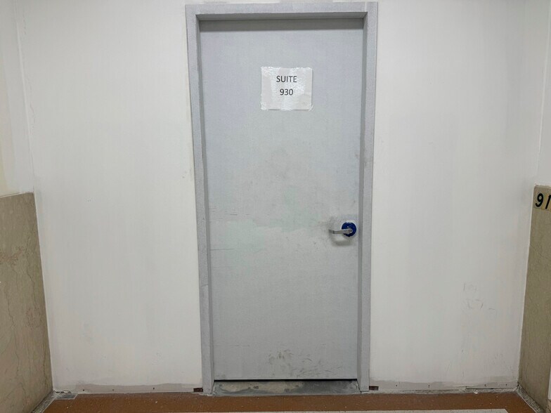 More Photos Of 225 Broadway, New York Office For Lease