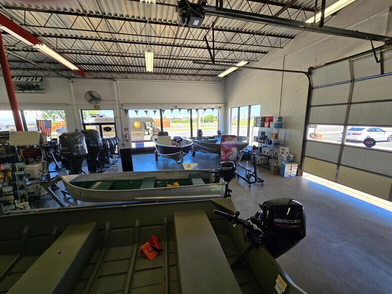 More Photos Of 709 W Main St, Crisfield General Retail For Sale