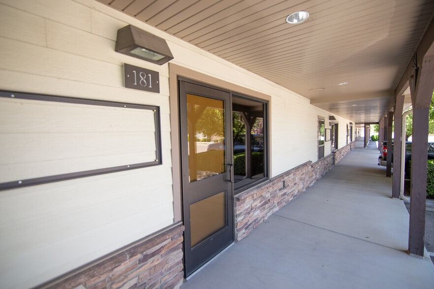 More Photos Of 197 N 290 W, Lindon Office Residential For Lease