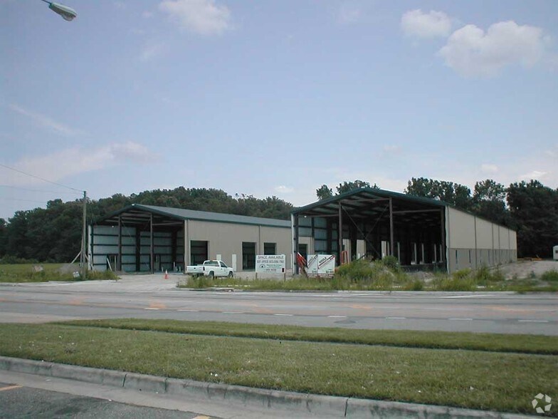 More Photos Of 3169 Shipps Corner Rd, Virginia Beach Flex For Lease