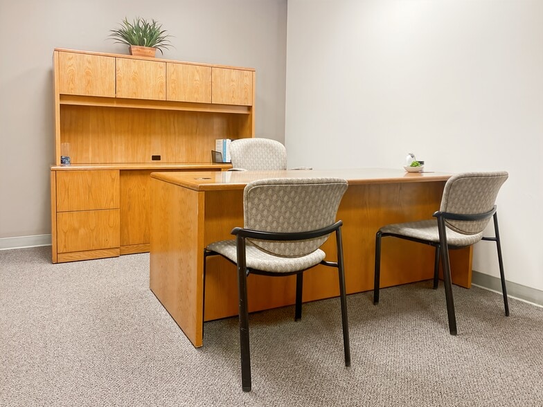 More Photos Of 131 Stony Cir, Santa Rosa Coworking Space