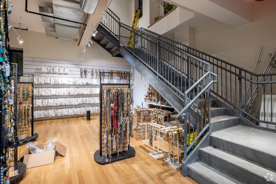 More Photos Of 391 Broadway, New York Multifamily For Sale