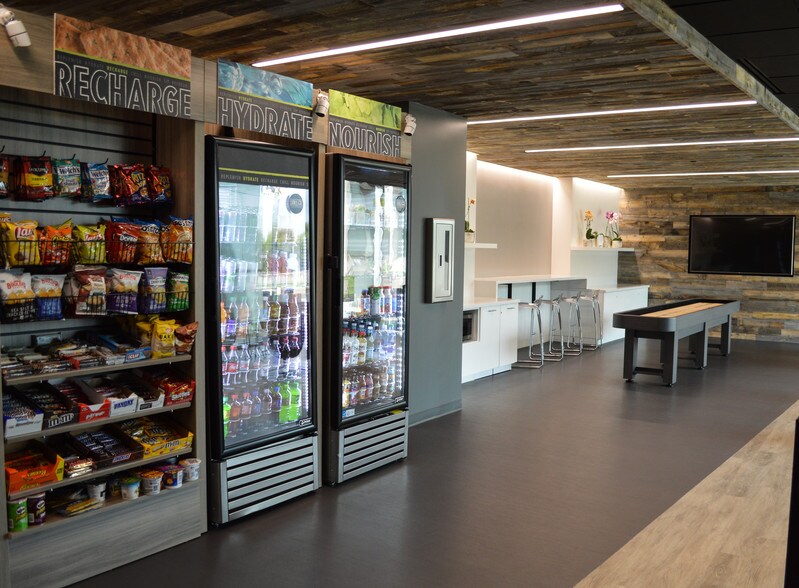 More Photos Of 4201 Congress St, Charlotte Office For Lease