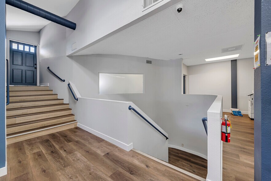 More Photos Of 5210 Lewis Rd, Agoura Hills Light Distribution For Sale